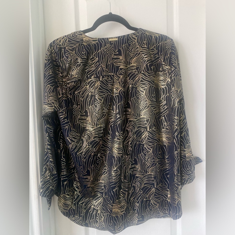 Michael Kors gold and navy blouse size-L - Picture 10 of 10